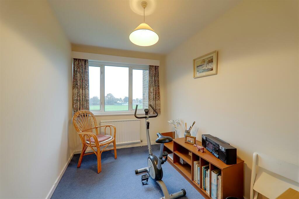 Additional property image - Sompting Avenue, Worthing