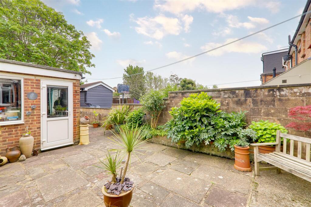 Additional property image - Shandon Road, Worthing