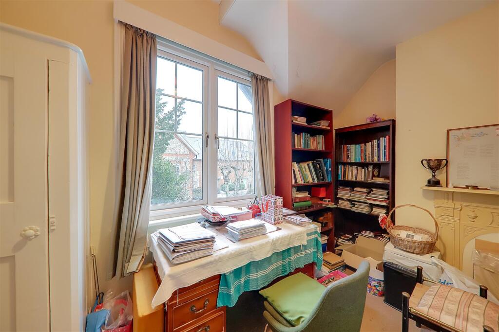 Additional property image - Parkfield Road, Tarring, Worthing