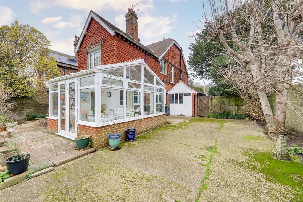 Additional property image - Parkfield Road, Tarring, Worthing