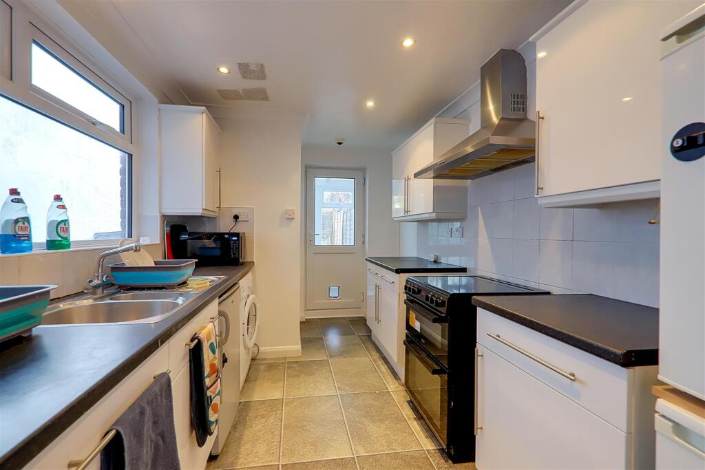 Additional property image - Thurlow Road, Worthing, BN11