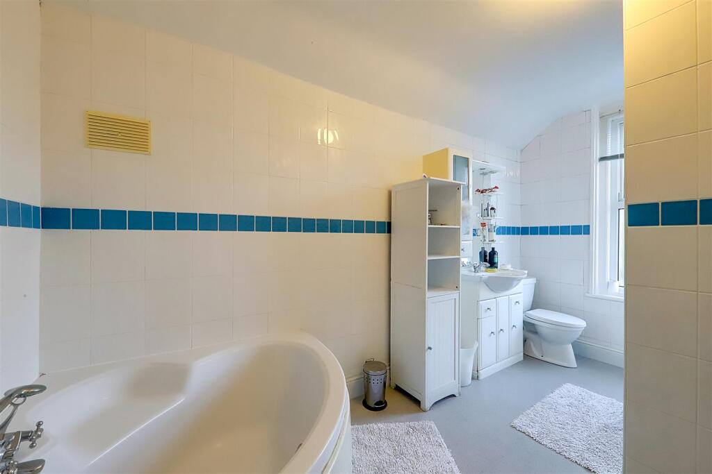 Additional property image - Thurlow Road, Worthing, BN11