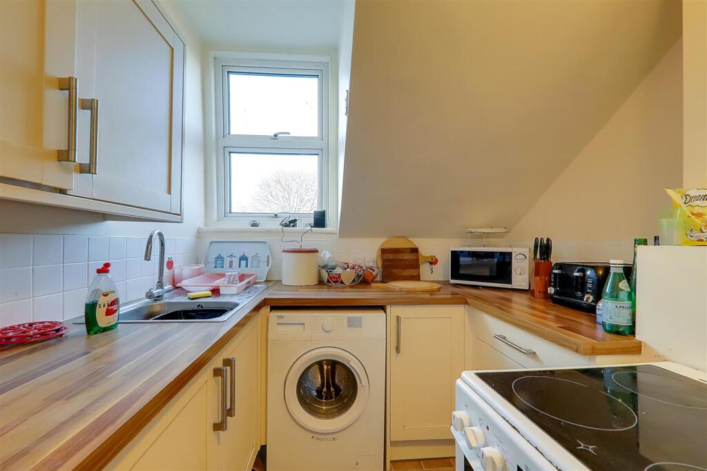 Additional property image - Thurlow Road, Worthing, BN11
