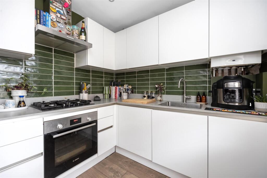 Additional property image - Lennox Road, Worthing