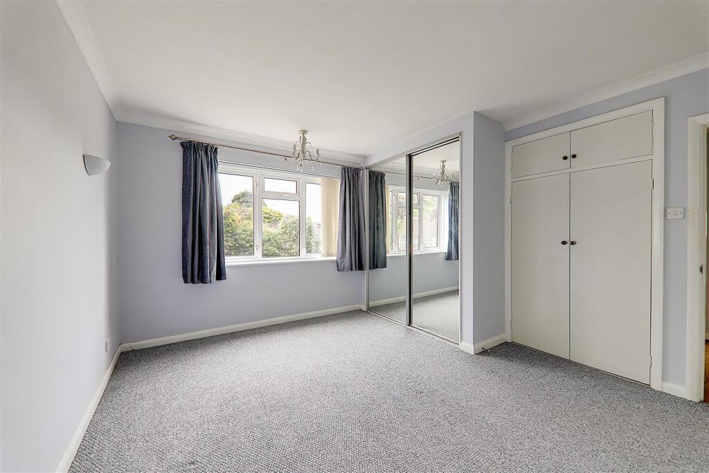 Additional image 4 of Alinora Avenue, Goring-By-Sea, Worthing