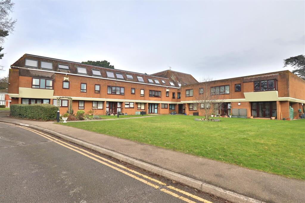 Main image of property: Guardian Court, Rogate Road, Worthing, BN13