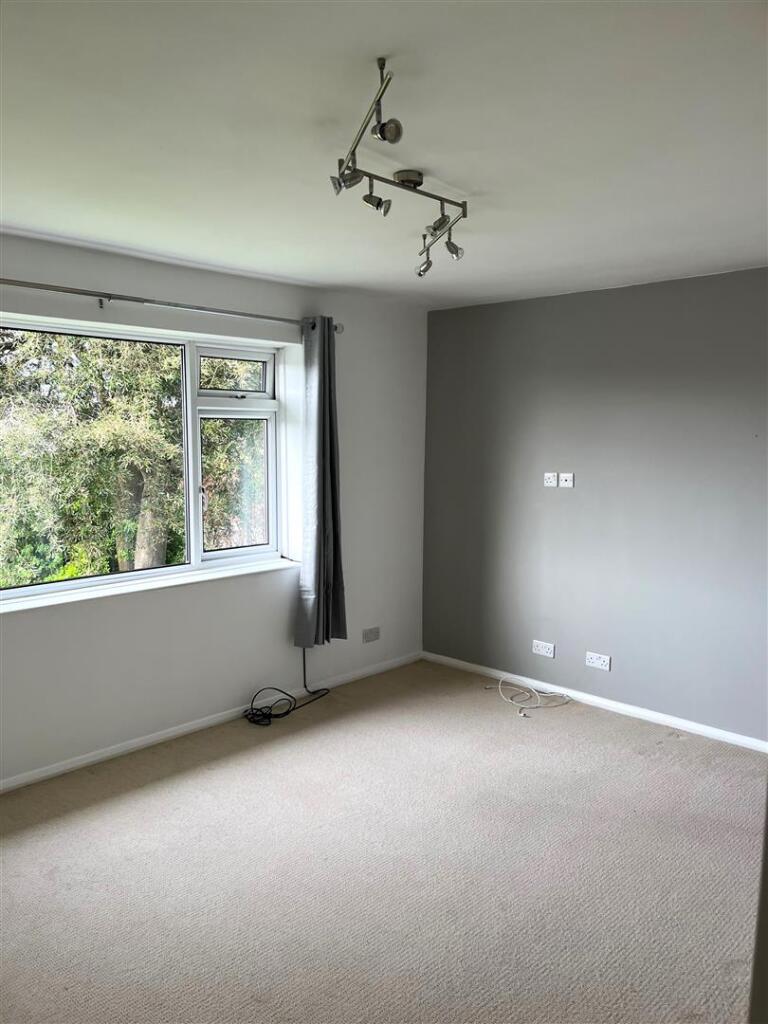 Additional property image - Chesswood Court, Worthing, BN11 2AH