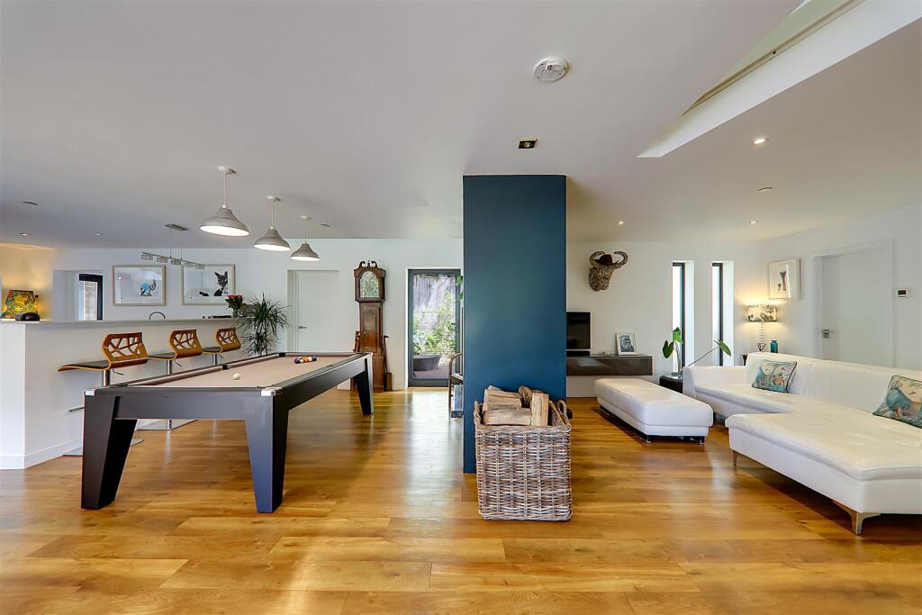 Additional image 4 of Honeysuckle Lane, Worthing