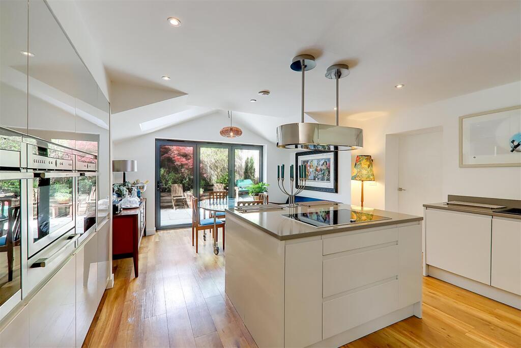 Additional image 10 of Honeysuckle Lane, Worthing