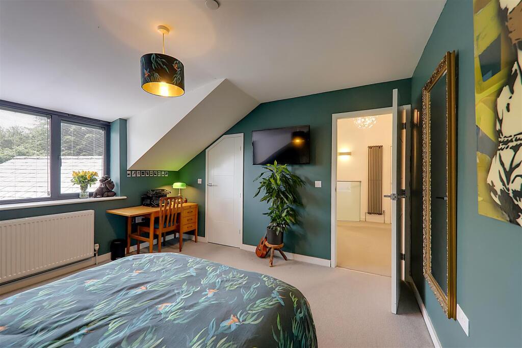 Additional image 32 of Honeysuckle Lane, Worthing