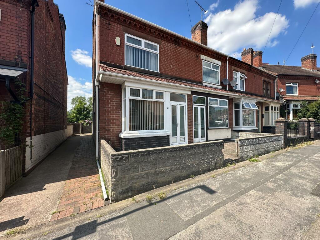 3 bedroom end of terrace house for sale in Ferry Street, Stapenhill