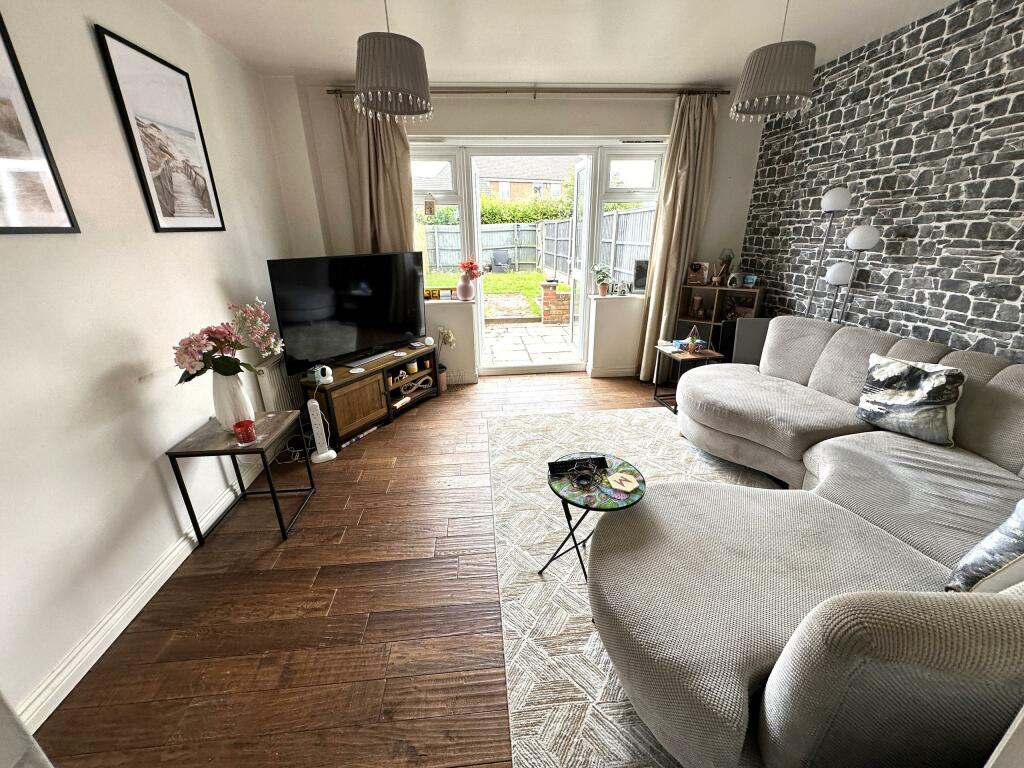 Additional property image - Eden Close, Hilton, Derby, DE65