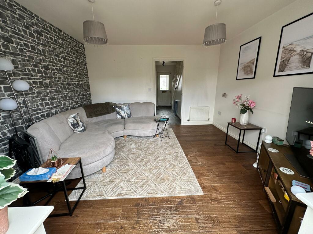 Additional property image - Eden Close, Hilton, Derby, DE65