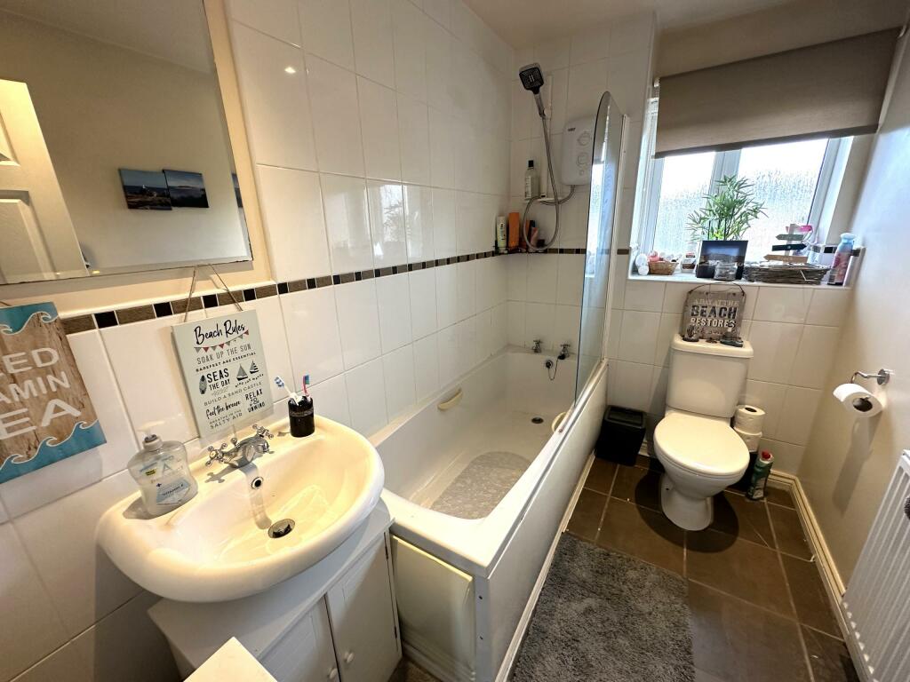 Additional property image - Eden Close, Hilton, Derby, DE65