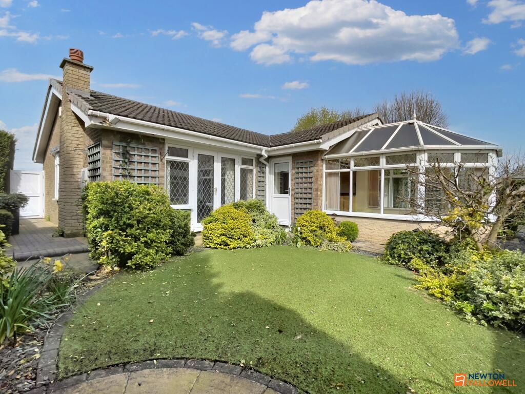 3 bedroom detached bungalow for sale in Parkdale, Ibstock, LE67