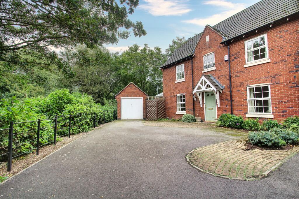 4 bedroom semidetached house for sale in Little Lane, Mountsorrel, LE12