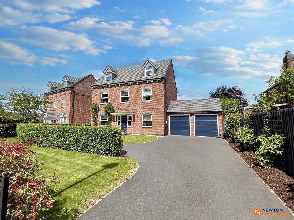5 bedroom detached house for sale in Station Road, Ibstock, LE67