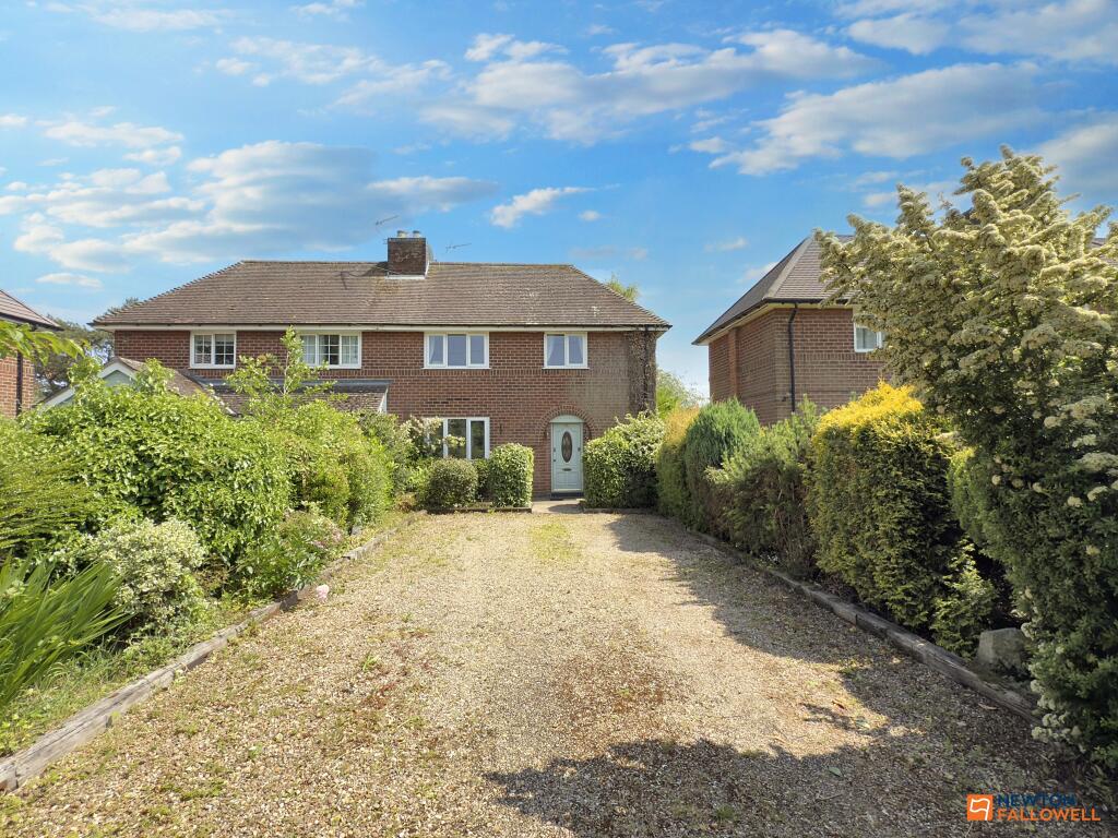 Main image of property: Meadow Lane, Coalville, LE67