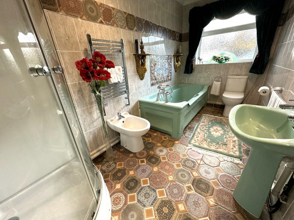 Additional property image - Burton Road, Swadlincote, Swadlincote, DE11