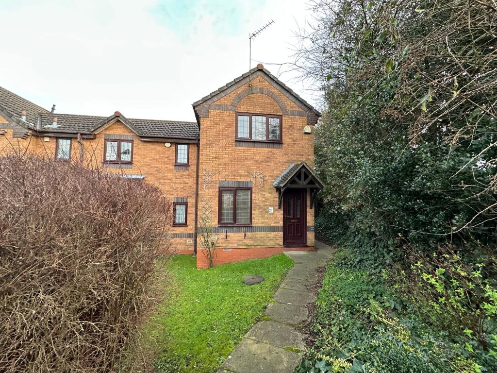 Main image of property: Somerset Close, Tamworth, B78