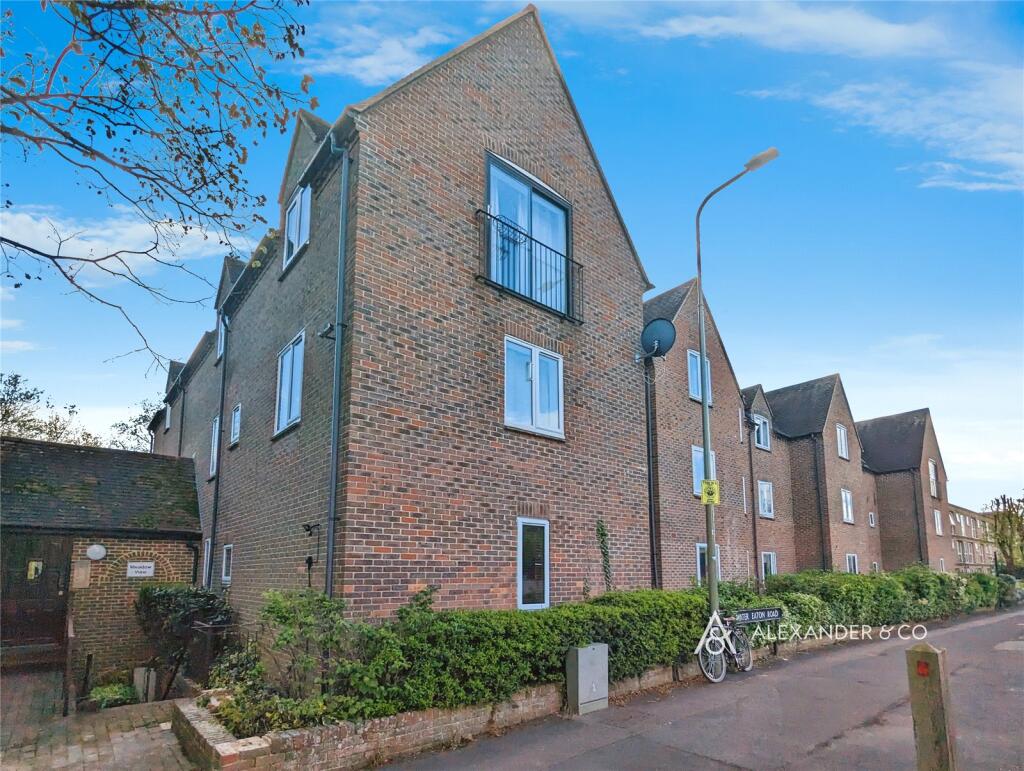 Main image of property: Meadow View, Water Eaton Road, Oxford, OX2