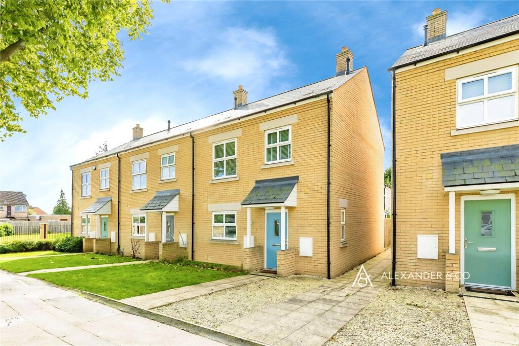 Main image of property: Kingsclere Road, Bicester, Oxfordshire, OX26