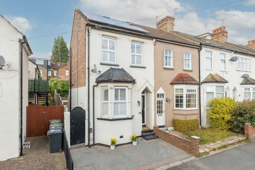 Main image of property: Smeaton Road, Woodford Green, Essex, IG8