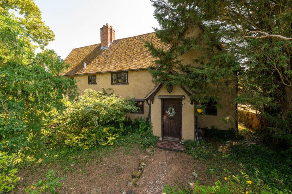 Main image of property: High Street, Great Barford, MK44