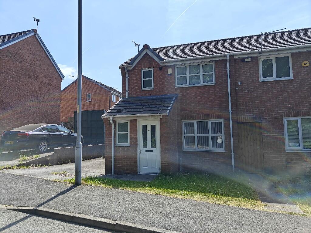 Main image of property: Silchester Drive, Manchester, Greater Manchester, M40