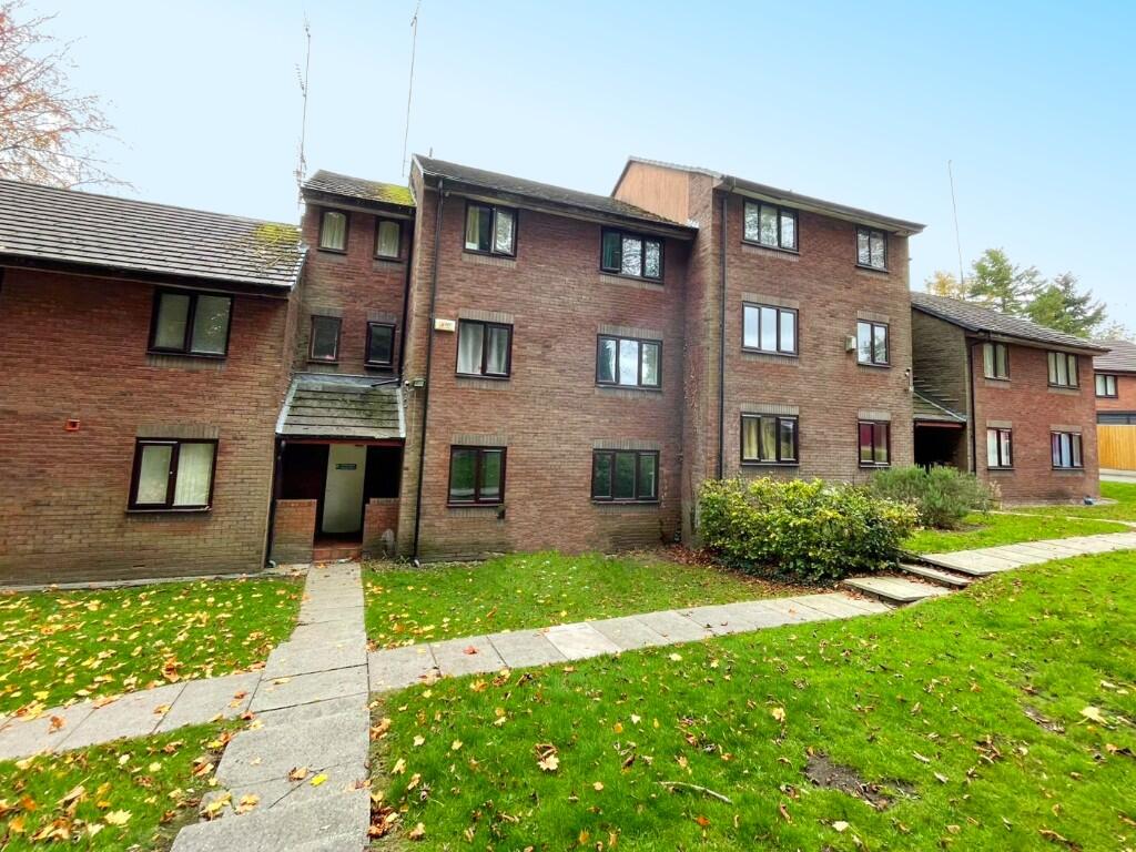 Main image of property: Crescent Avenue, Manchester, Greater Manchester, M25