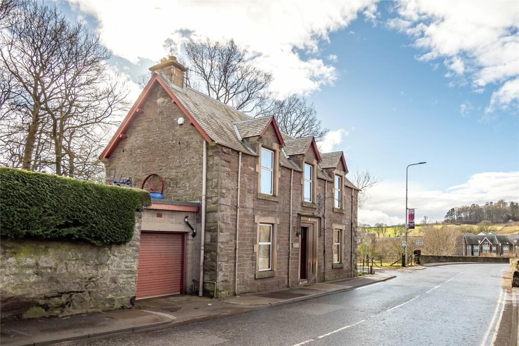 4 bedroom semidetached house for sale in North Bridge Street, Crieff, PH7