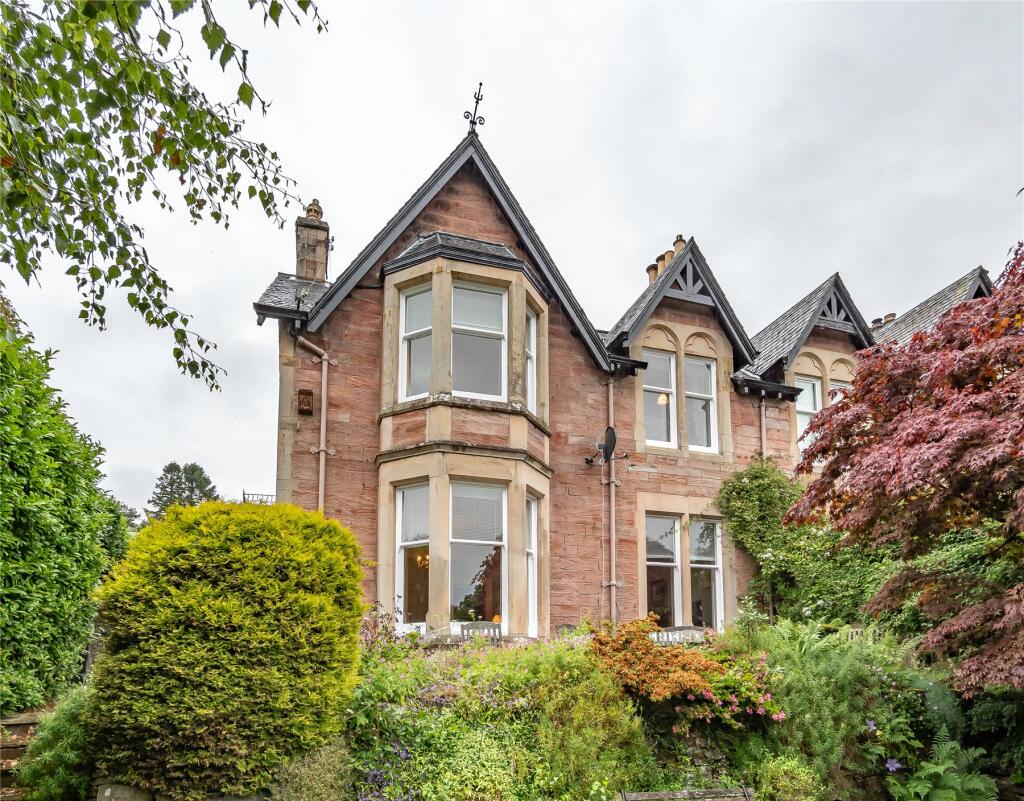4 bedroom semidetached house for sale in Drummond Terrace, Crieff, PH7