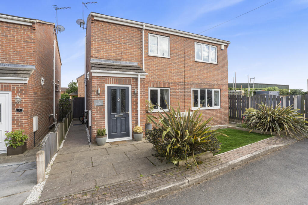 Main image of property: Larth Close, Whitley, DN14 0