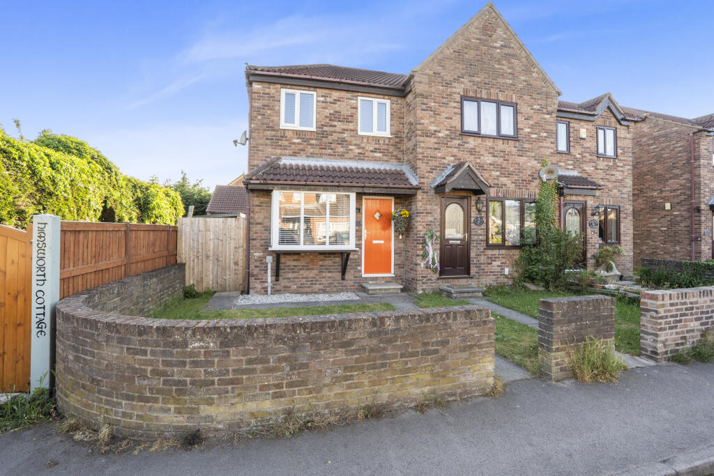 Main image of property: Low Street, Carlton, DN14 9