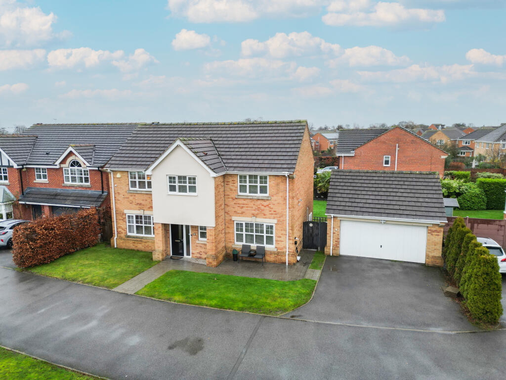 Main image of property: Calder Drive, Snaith, DN14 9