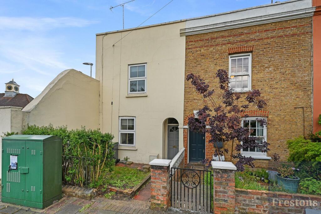 Main image of property: North Hill, London, N6