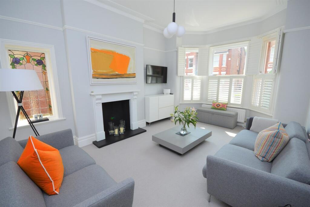 Main image of property: Chingford, London, E4