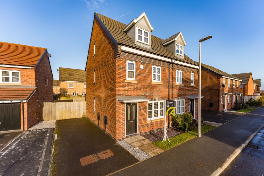 3 bedroom semi-detached house