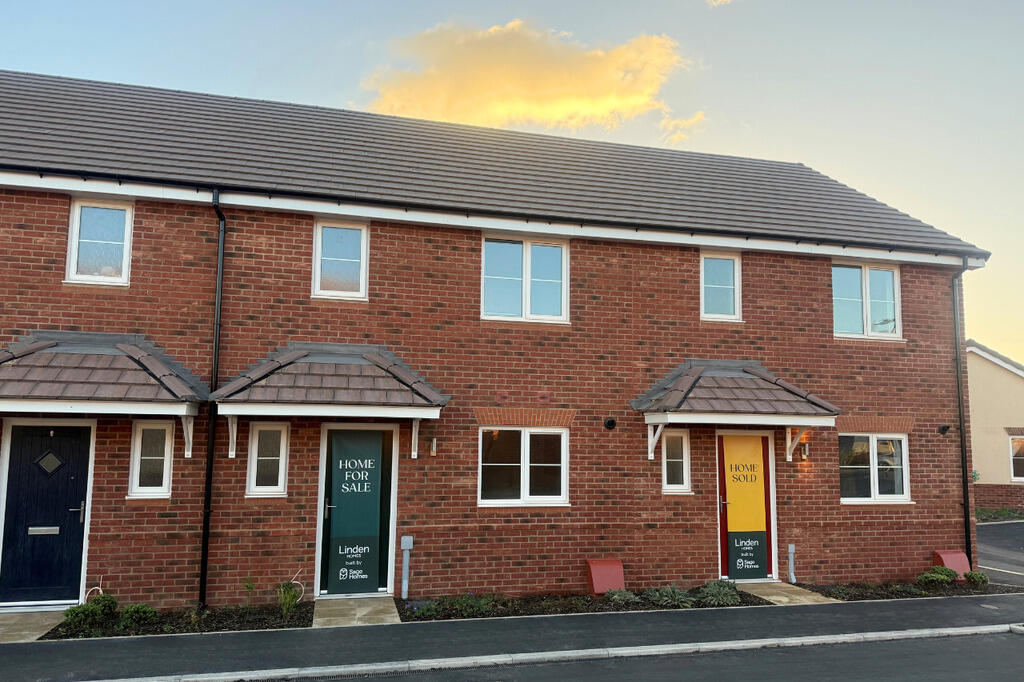 Main image of property: Dawlish Road, 
Exeter, 
EX2 8XW