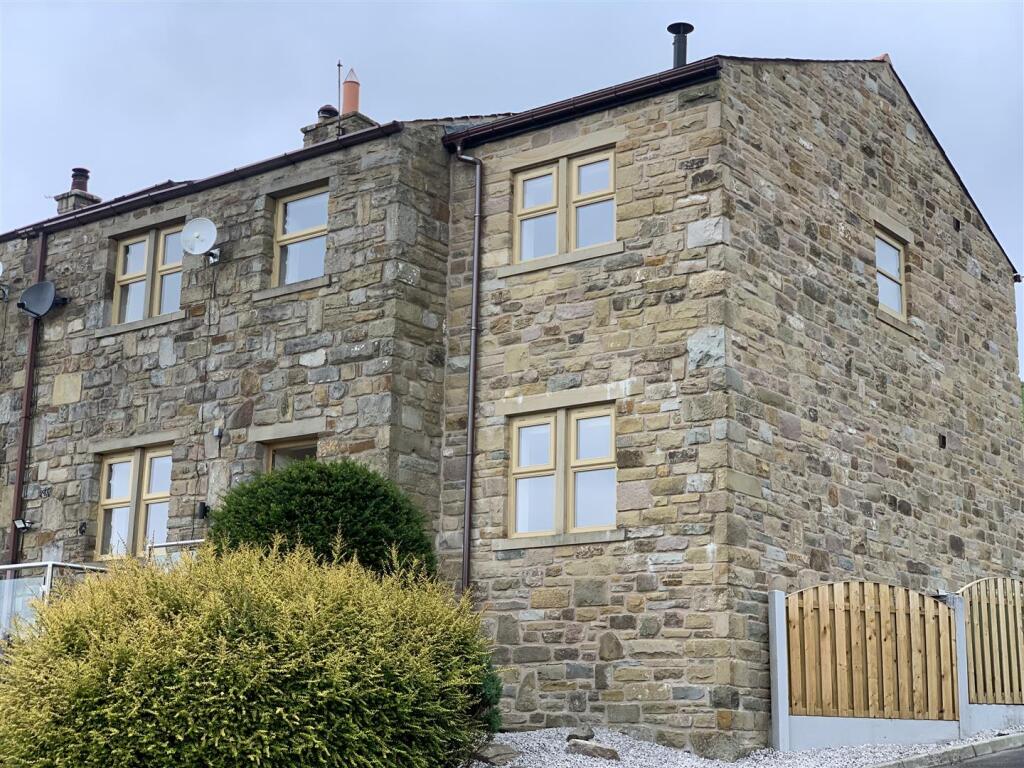 Main image of property: Goldshaw Court, Newchurch-In-Pendle