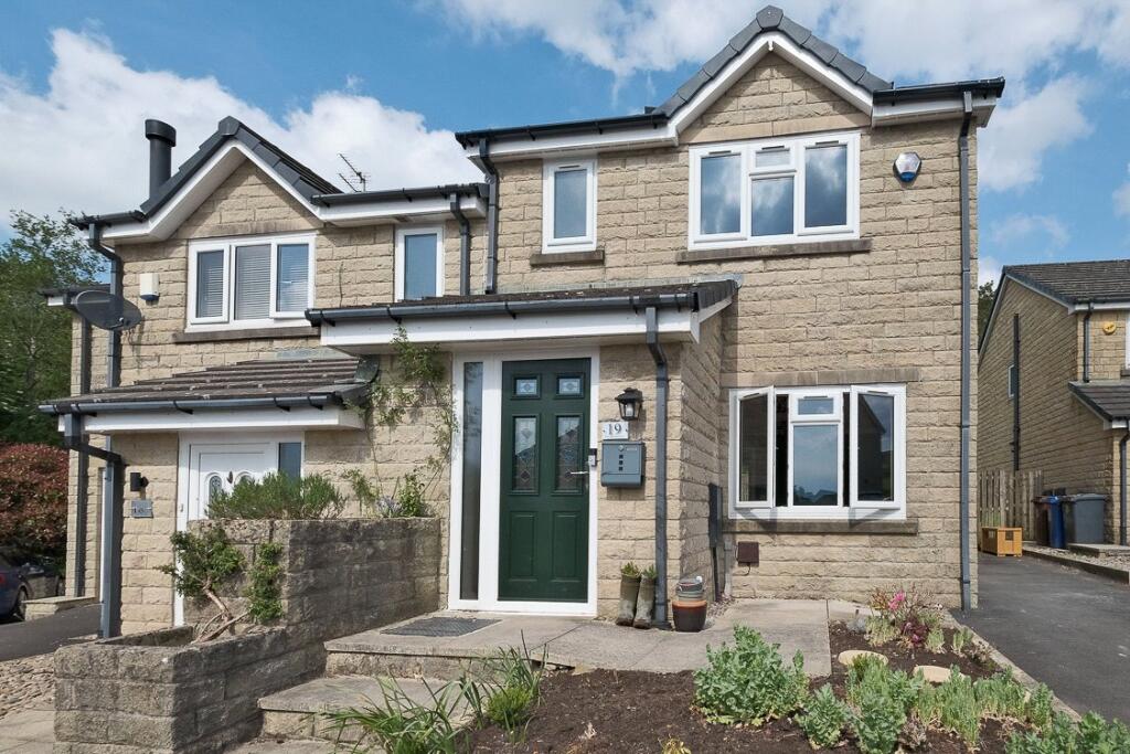 Main image of property: Aspen Grove, Earby, Barnoldswick, Lancashire, BB18