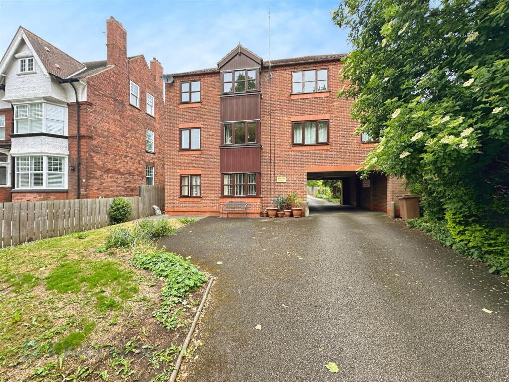 Main image of property: Station Road, Hessle
