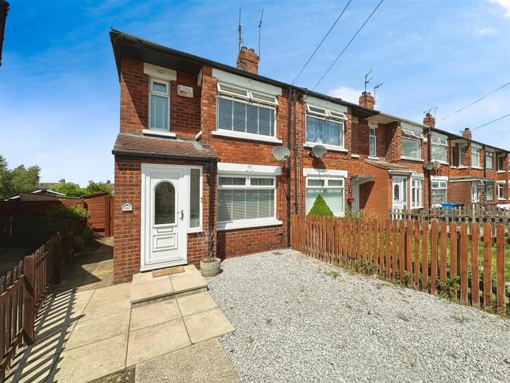 Main image of property: Bristol Road, Hull