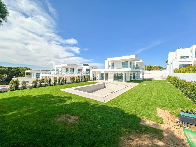 Main image of property: Algarve, Albufeira