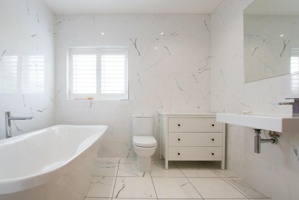 Additional property image - Links Hey Road, CH48