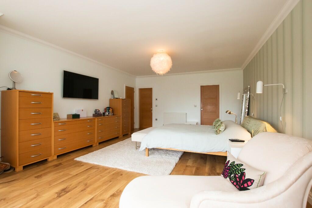 Additional property image - Links Hey Road, CH48