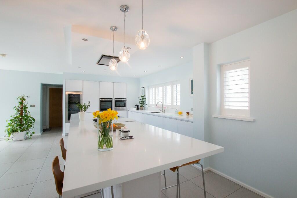 Additional property image - Links Hey Road, CH48