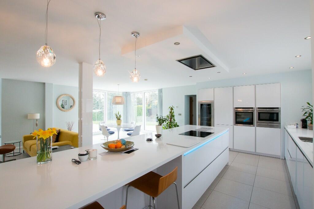 Additional property image - Links Hey Road, CH48
