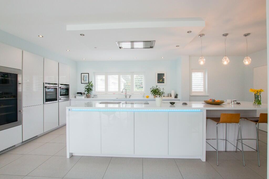 Additional property image - Links Hey Road, CH48
