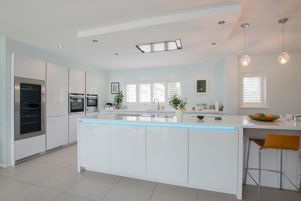 Additional property image - Links Hey Road, CH48